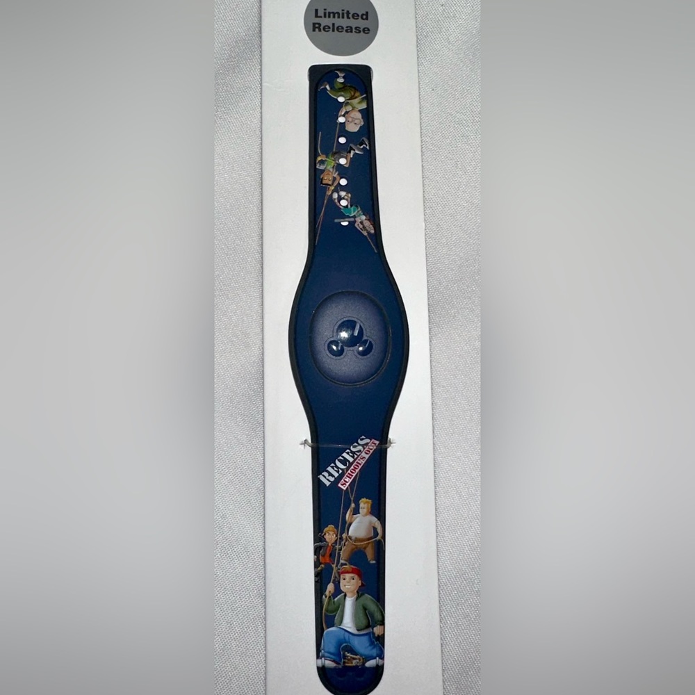 LIMITED RELEASE “Recess” Disney Magic Band
